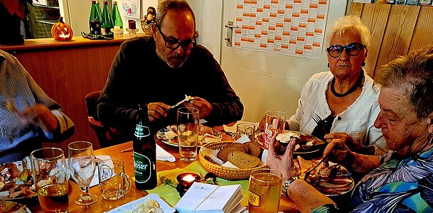 MOELLERSDORF_Kaerntner_Mostheuriger