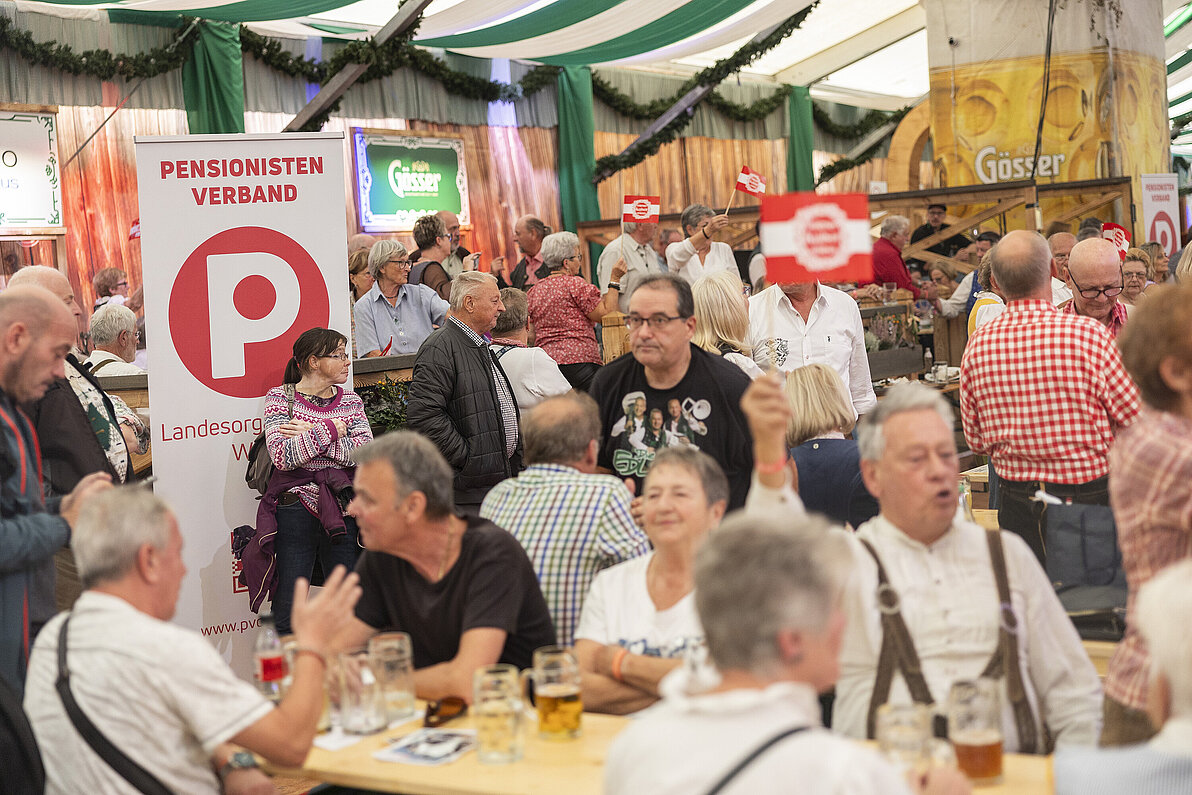 Wiener Kaiser Wiesn 75 Jahre PVÖ Edlseer Konzert Gösser Zelt