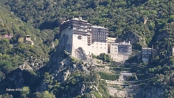 Kloster vom Meer aus