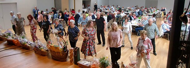 UG0525_NOE_BN_DSchoenau_Triesting_Kraenzchen