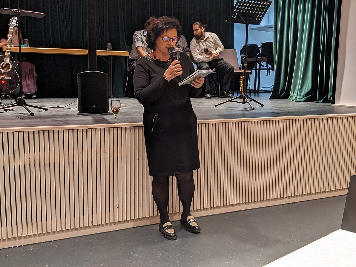 wf12