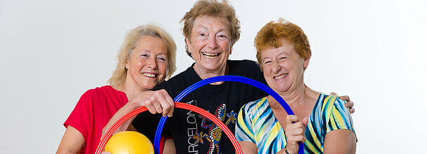 Leopoldine Bernscherer, Lotte Kohler, Susanne Fuhrmann, Übungsleiterinnen Gymnastik