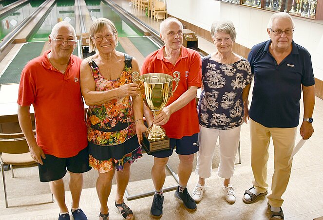 Kegeln, Kugel, Bahnen