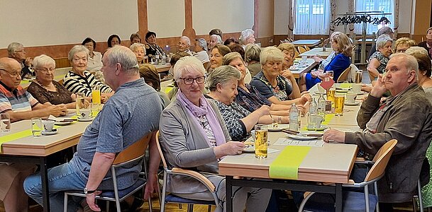 GAINFARN_Muetter_und_Vaeter_feiern