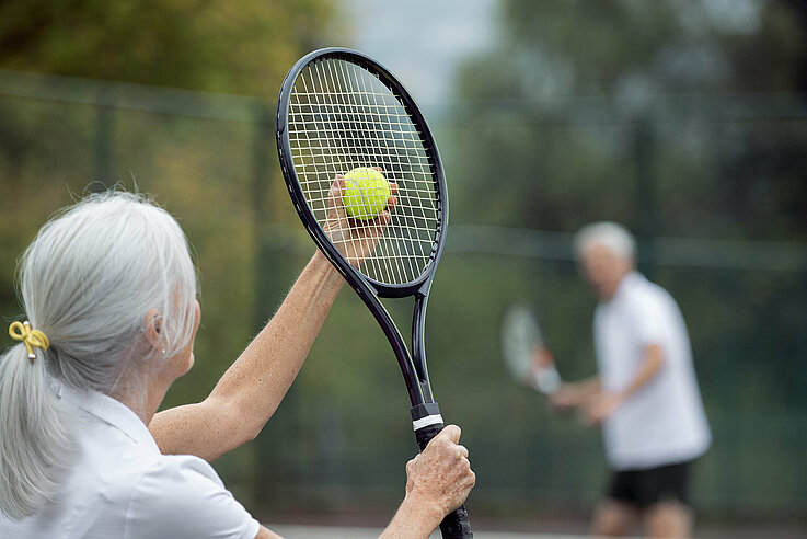 Schläger, Ball, Netz