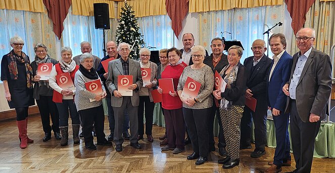 Die Geehrten der OG Ybbs-Umgebung bei der Jahresabschlussfeier 2023