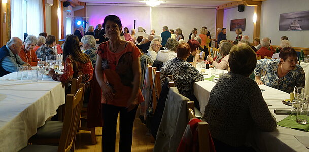 UG0425_NOE_BN_Unterwaltersdorf_Fruehjahrskraenzchen