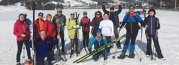 Langlaufen, Ski, Berge, Stöcke