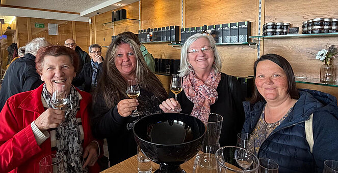 4 Frauen bei Whisky Verkostung