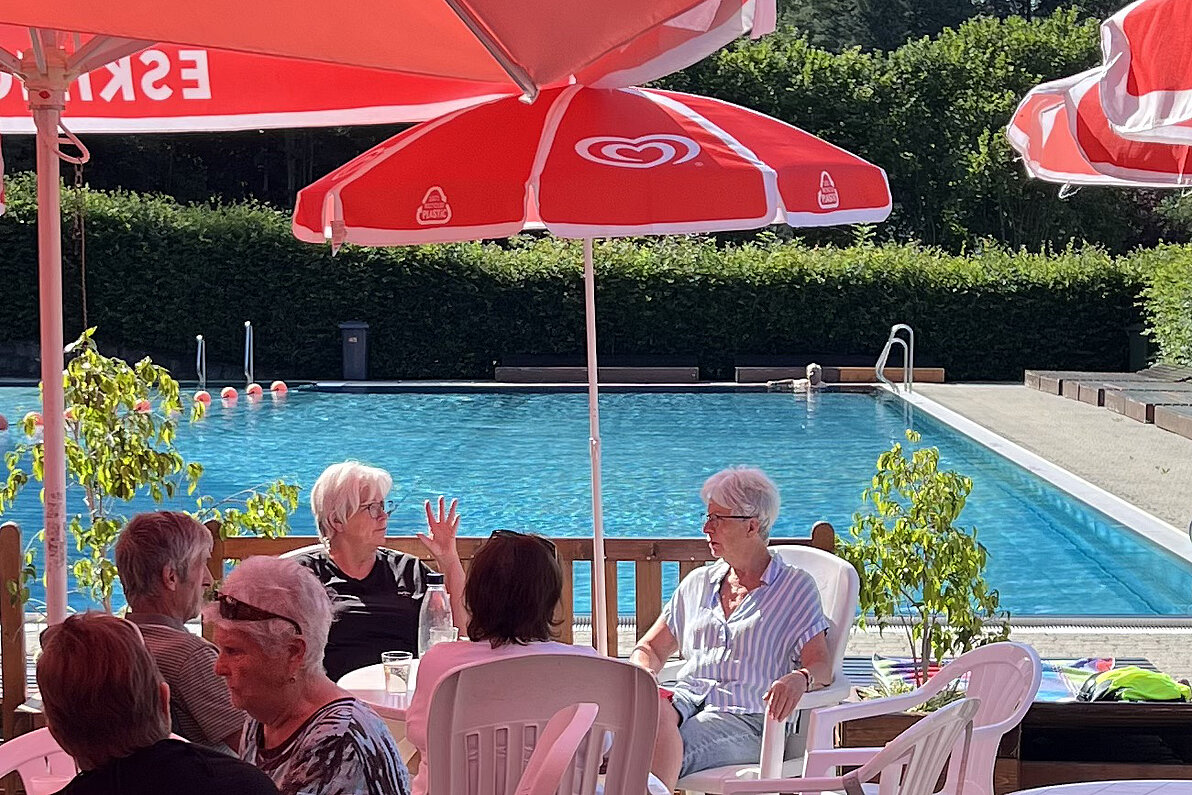 Blick auf Pool