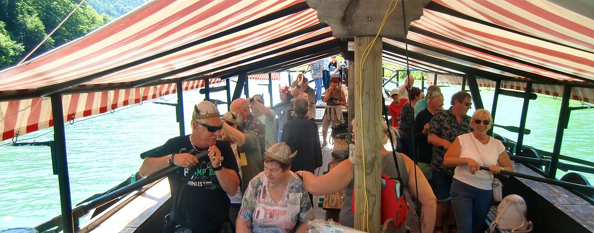 UG0525_NOE_BN_Schoenau_Triessting_Wikingerschiff