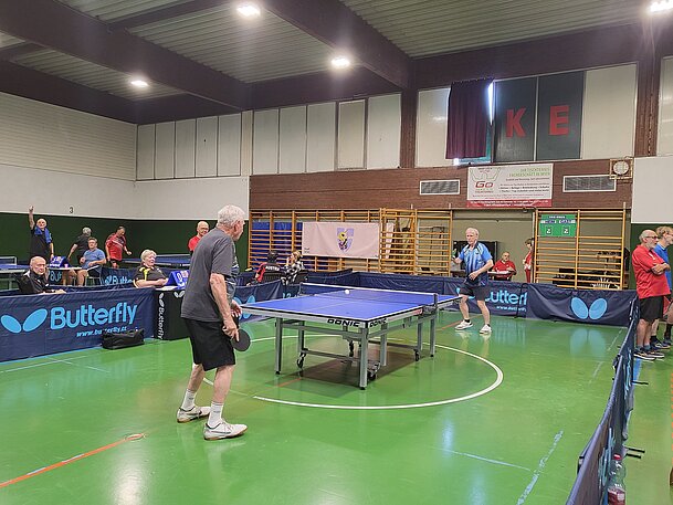 Tischtennis, Tisch, Bälle, Netze