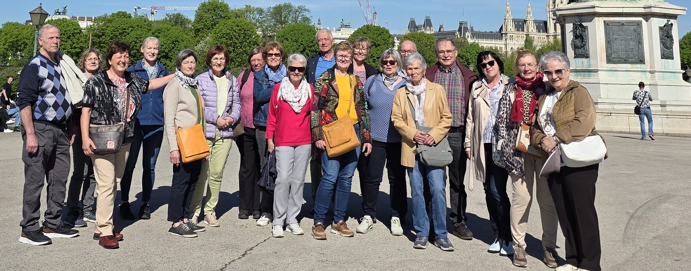 UG0425_NOE_BN_Enzesfeld-Lindabrunn_Fruehling_in_Wien
