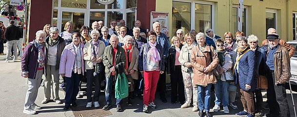UG0326_NOE_BN_Enzesfeld-L_Vergnuegliches_Wien UG0326_NOE_BN_Enzesfeld-L_Vergnuegliches_Wien