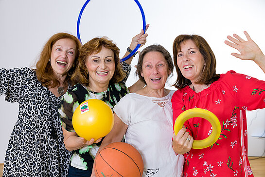 Isabella Kochauf, Christa Gutleber, Margit Kraus-Lepuschitz, Doris Moser - Übungsleiterinnen Gymnastik
