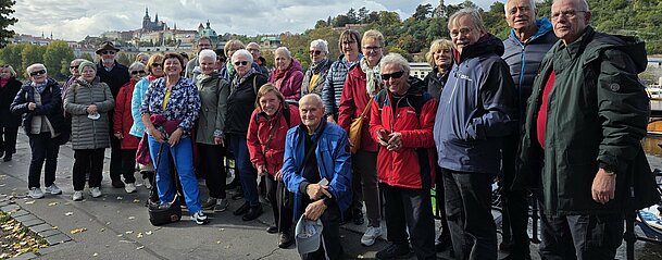 UG0126_NOE_BN_Enzesfeld-Lindabrunn_Goldene_Stadt_Prag UG0126_NOE_BN_Enzesfeld-Lindabrunn_Goldene_Stadt_Prag