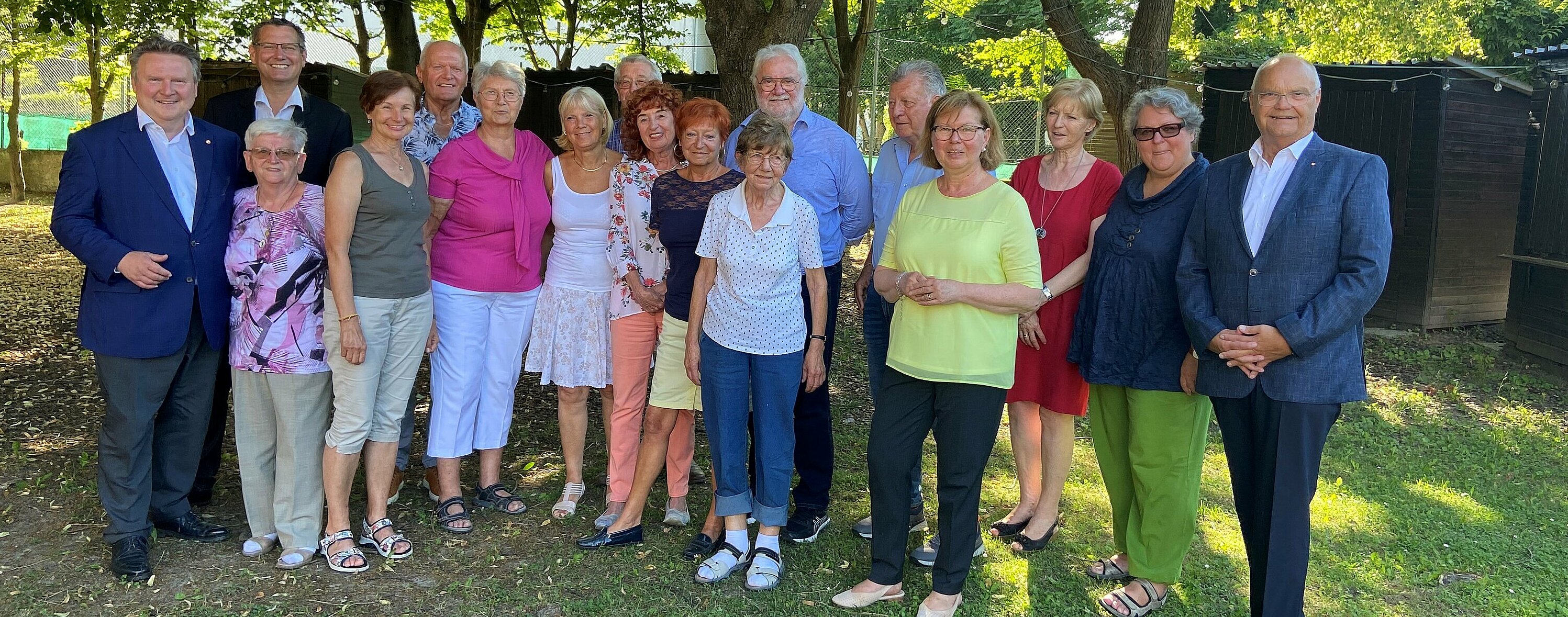 Vorstand des PVÖ-Floridsdorf am 18. Juni 2022 gewählt mit den Gästen BGM Ludwig und LP Kopietz