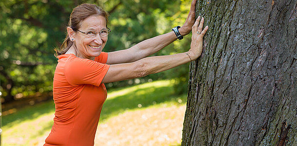 Sujet_Sport_Gymnastik_Stretching_Outdoor