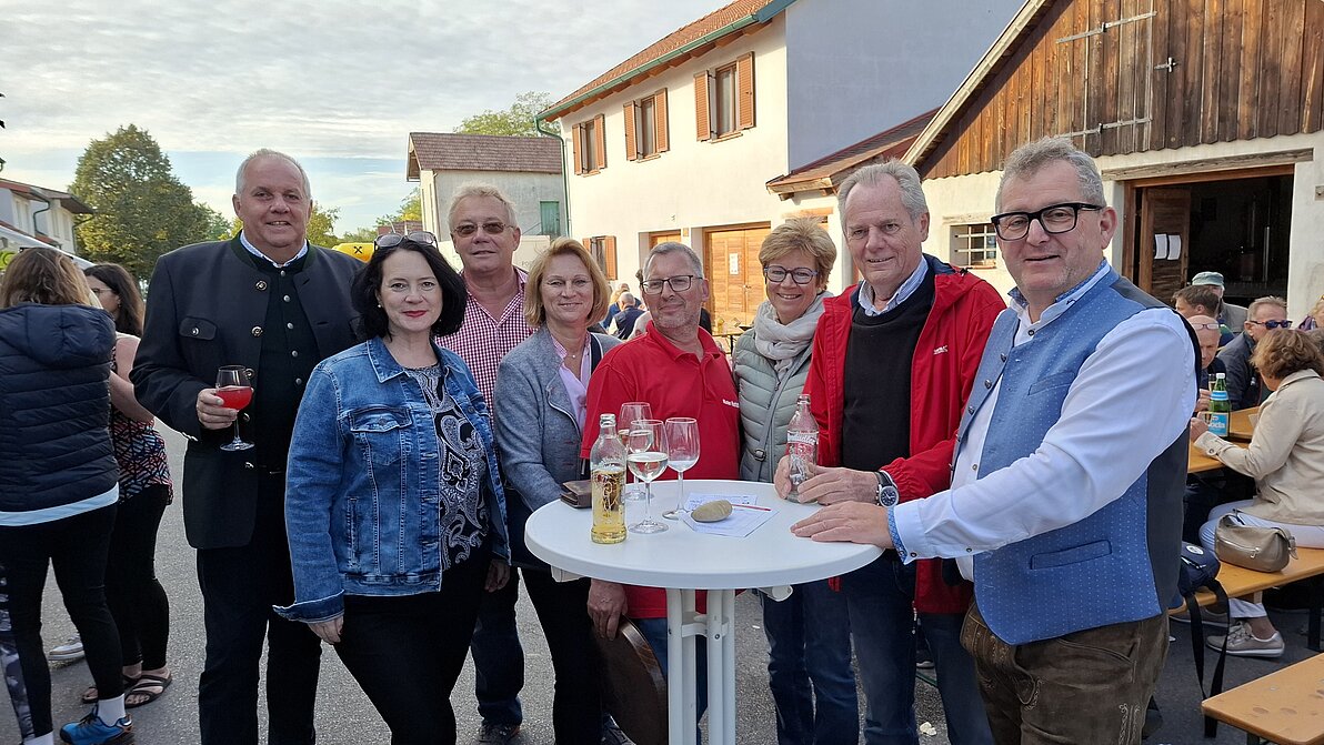 ROTER HERBSTSTURM mit Weingartenwanderung