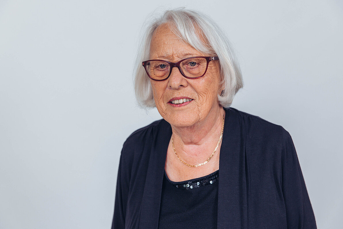 Betreuerin/Kassierin - Elfriede Kerschbaumer