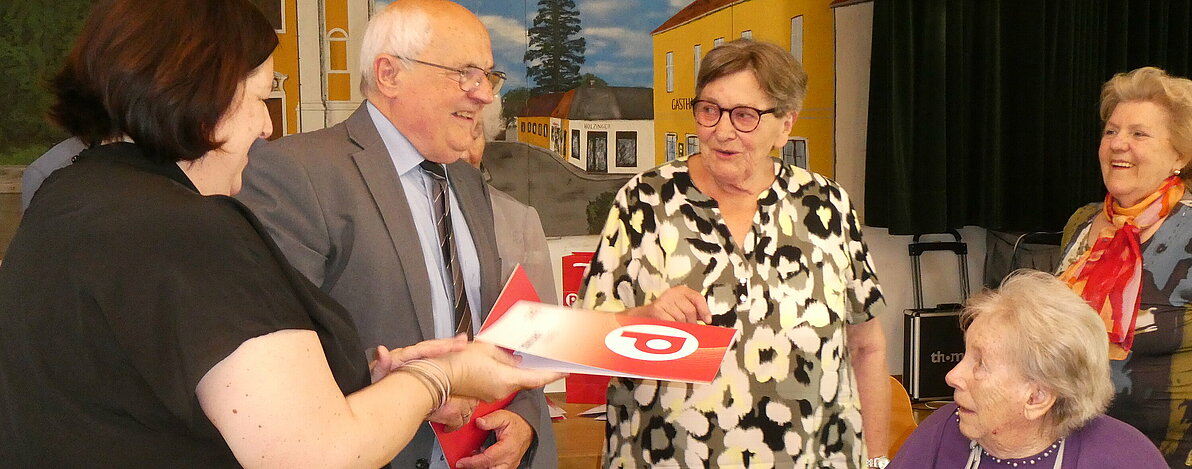 UG0426_NOE_BN_TRibuswinkel_Familienfeier_8