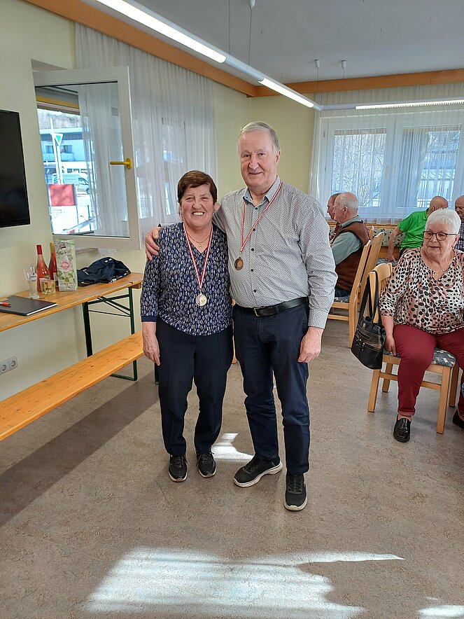 Er & Sie Kegeln 3, Platz