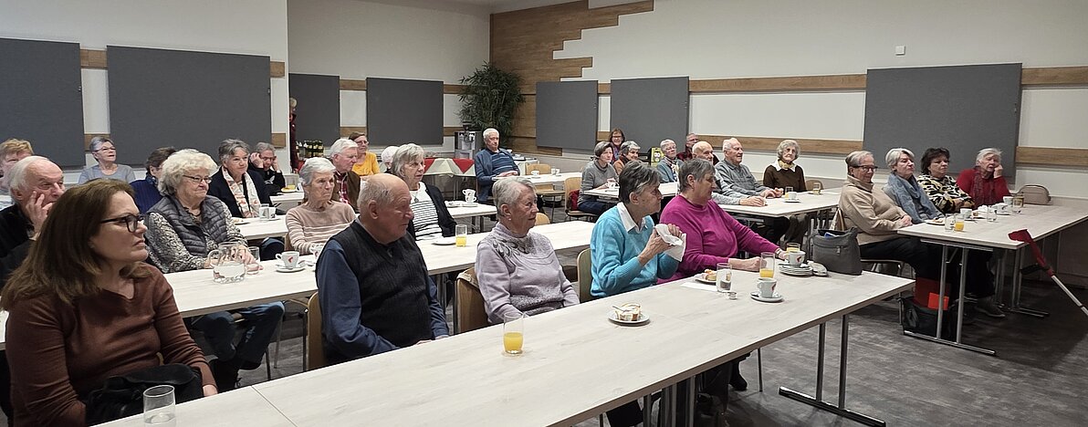 UG0326_NOE_BN_Enzesf-l_Videoshow-2