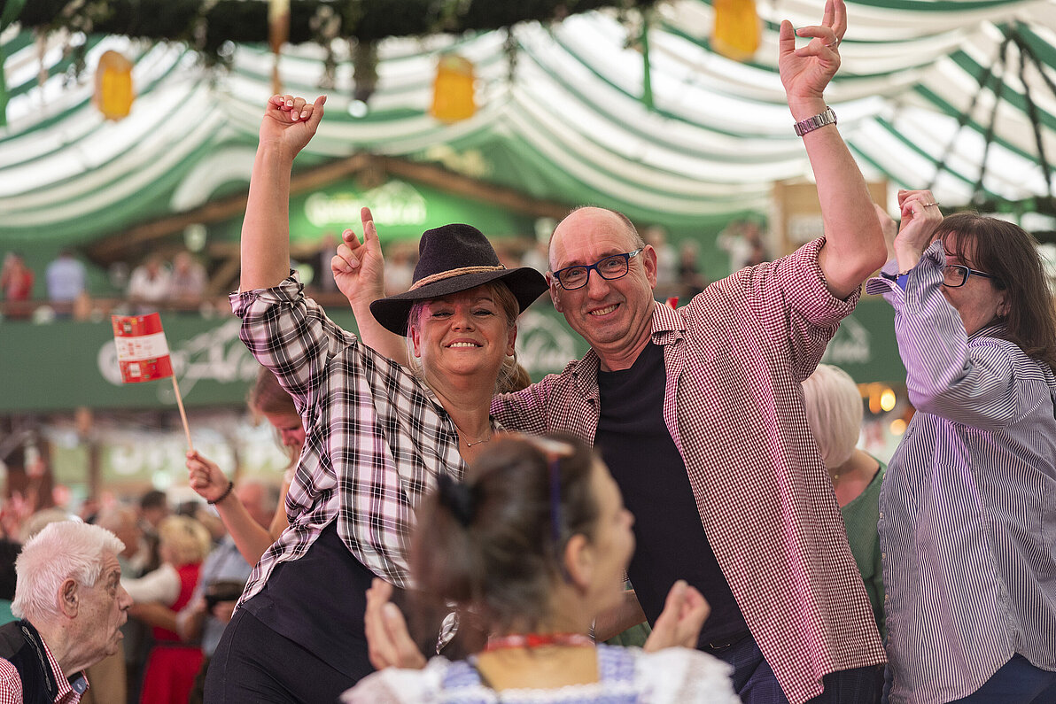 Wiener Kaiser Wiesn 75 Jahre PVÖ Edlseer Konzert Gösser Zelt