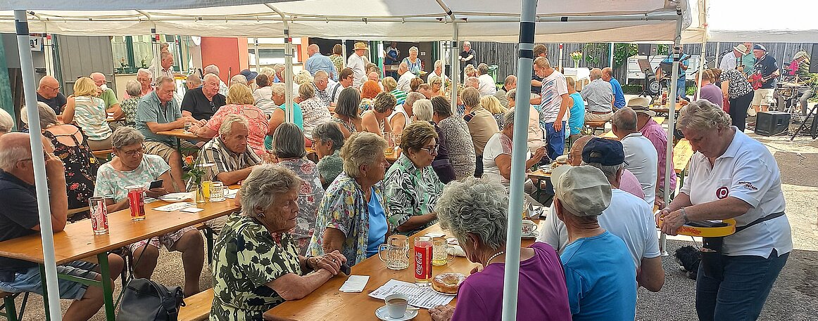 Frühschoppen und Grillfest