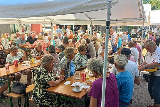 Frühschoppen und Grillfest