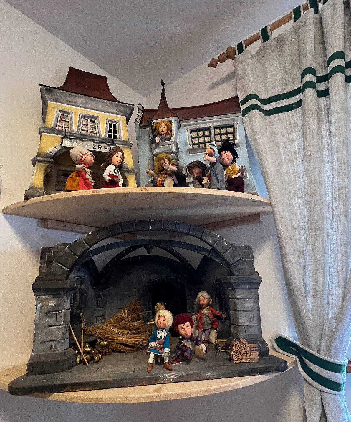 Märchenpuppen für Filmaufnahmen