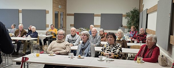 UG0326_NOE_BN_Enzefeld-Lindabrunn_Videoshow_Borneo