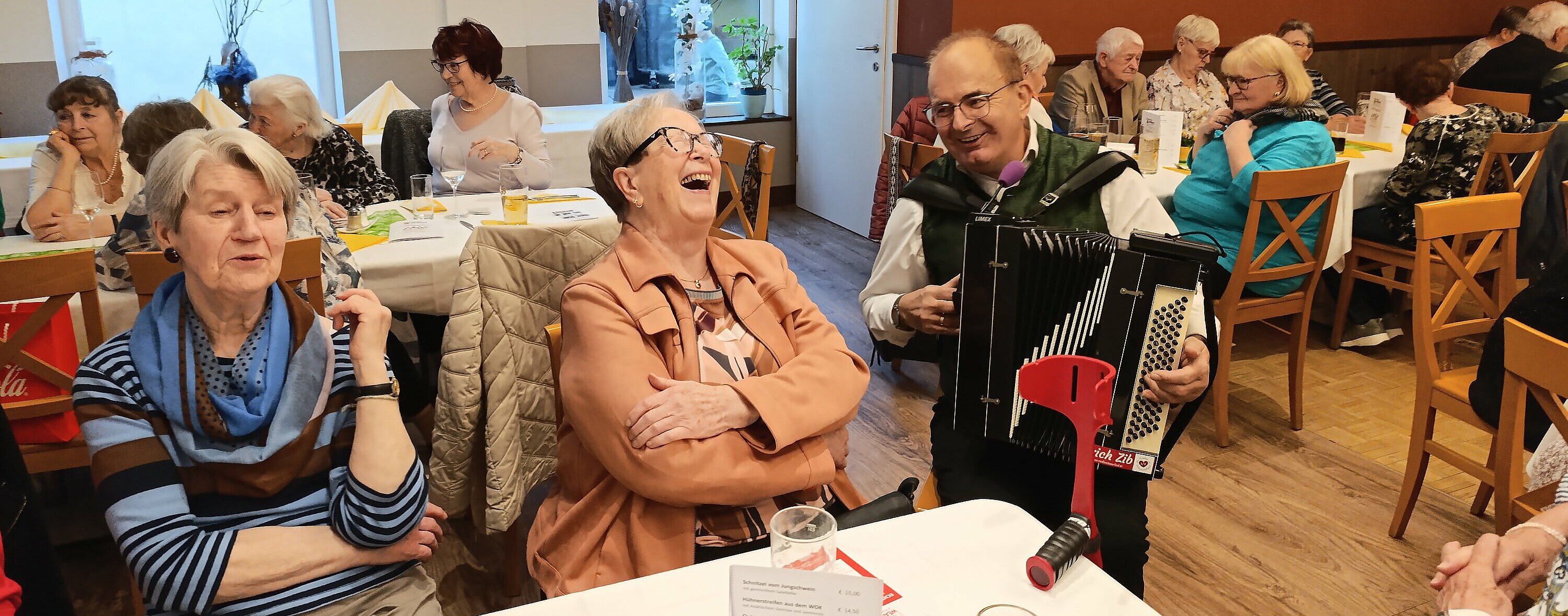 UG0425_NOE_BN_Enzesfeld-L_Mit_Musik_Fruehling