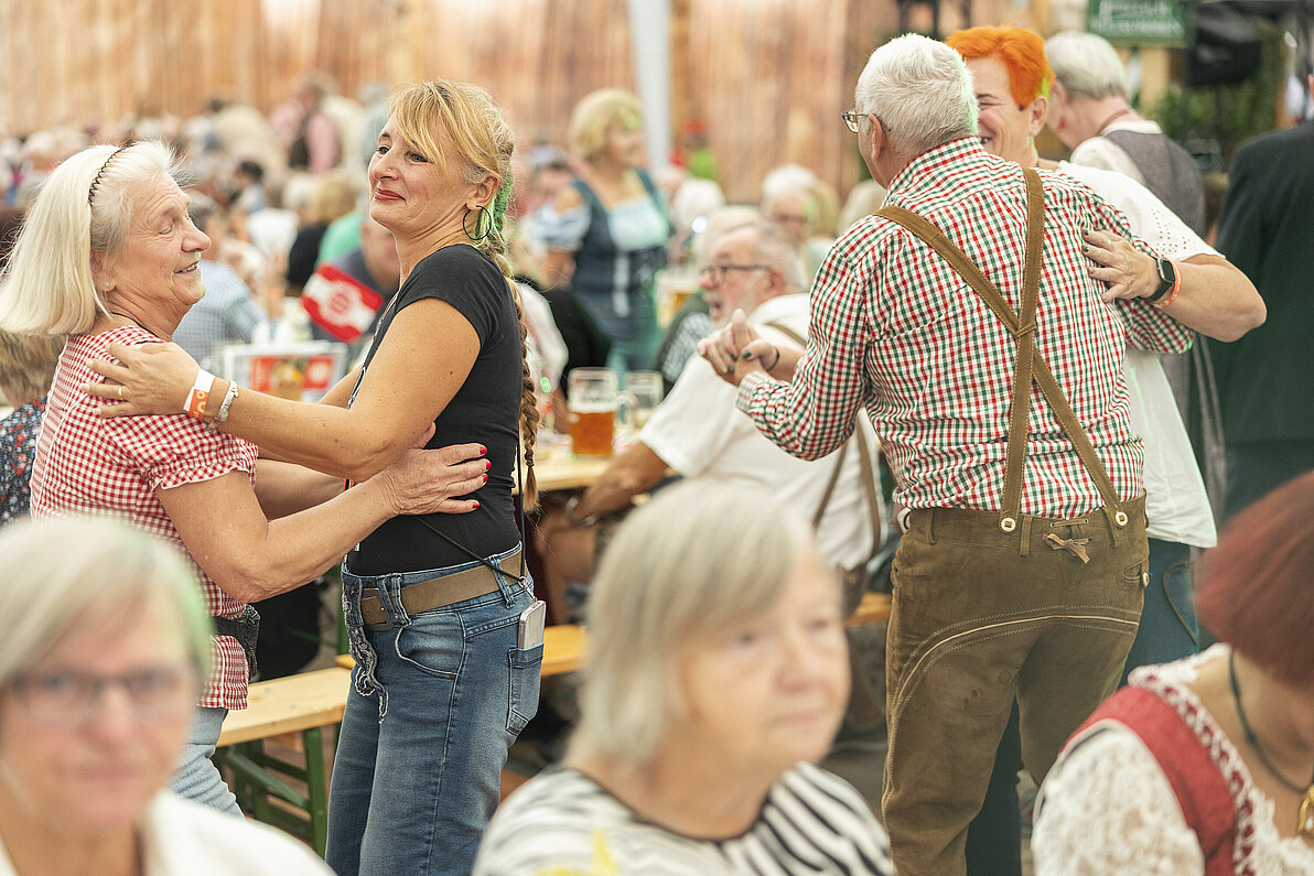 Wiener Kaiser Wiesn 75 Jahre PVÖ Edlseer Konzert Gösser Zelt