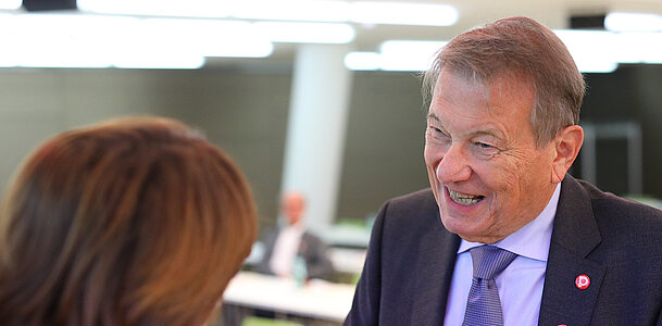 Funktionäre_Kostelka_Peter_Gespräch_Sozialkonferenz