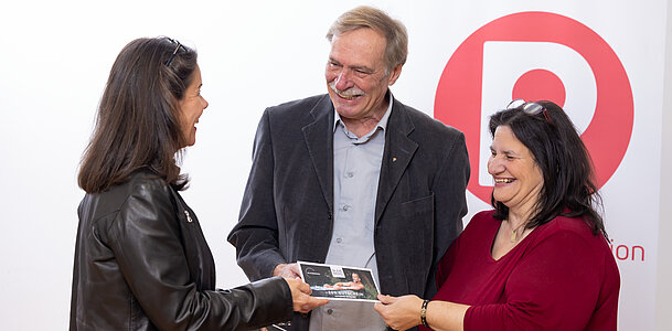 Übergabe Gutschein; Sramek, Foitik, Eichler