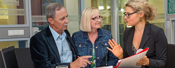 Sujet_Beratung_Konsumentenschutz_Banken_Versicherungen_cLudwigSchedl