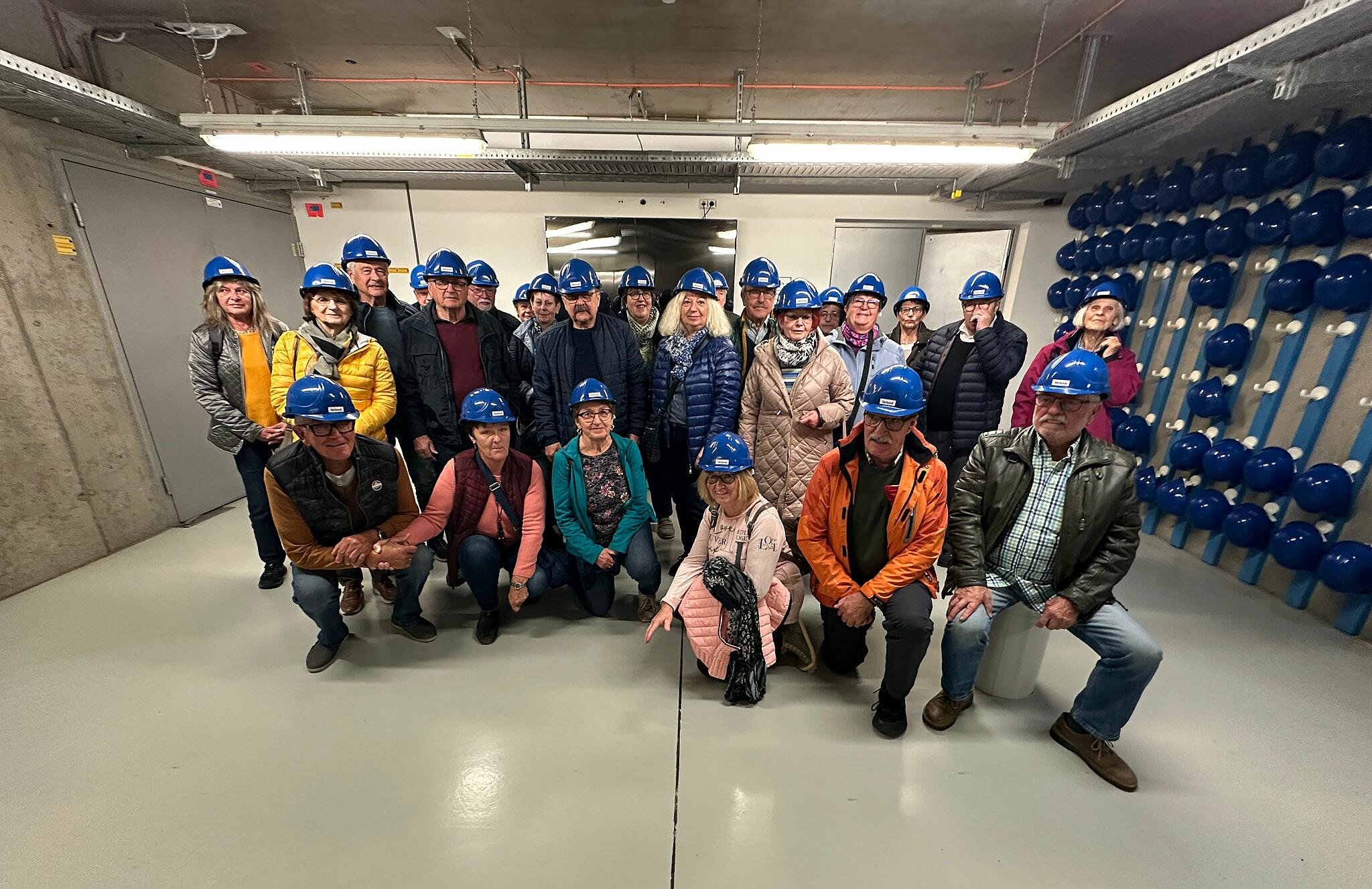 Besichtigung Donaukraftwerk Wien HAFEN FREUDENAU und Madame Tussauds