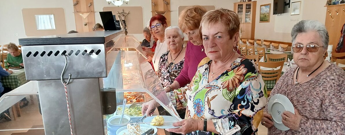 2024-11-Gainfarn_Bad_Voeslau-Ganlsschmaus