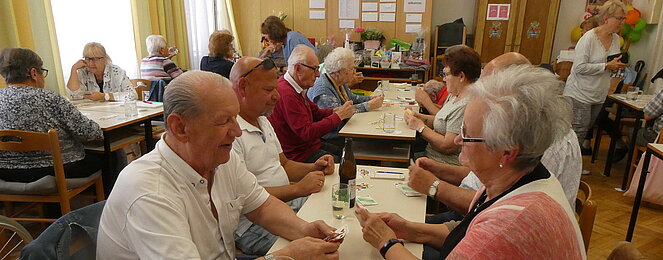 UG0426_NOE_BN_Tribuswinkel_Preisschnapsen3.