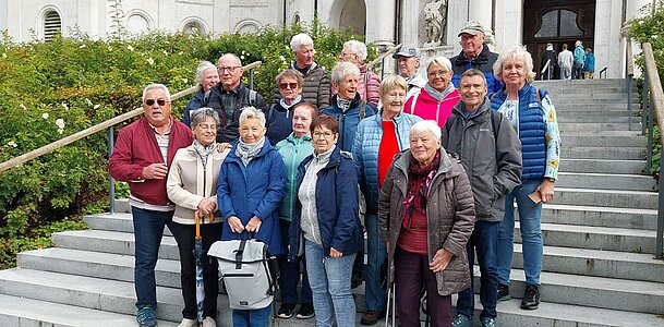 UG0624_NOE_BN_Kottingbrunn_Bayrische_Koenigsschloesser