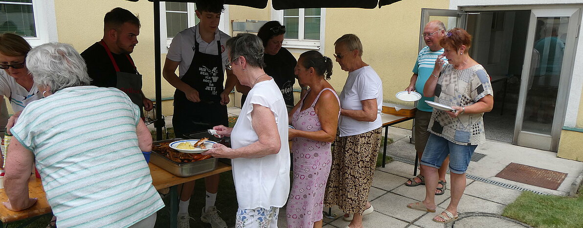 UG0525_NOE_BN_Tribuswinkel_Grillfest_10.