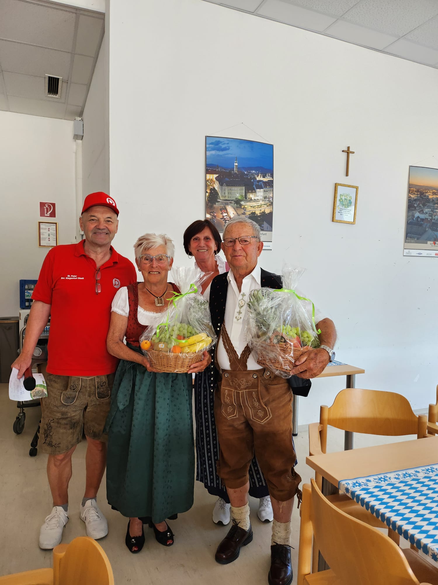 Dirndl Party